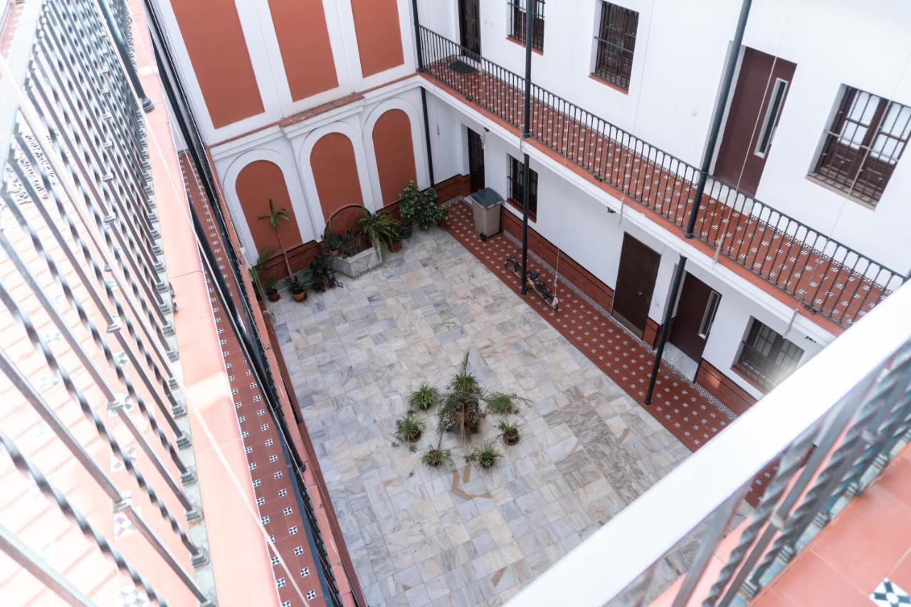 Muy Céntrico Apto. En típico Patio Sevillano Exterior foto